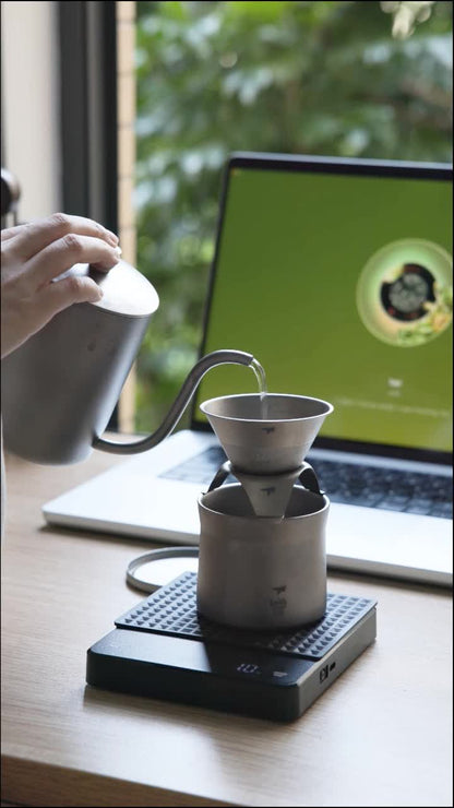 Tasse à Thé et Café Tout-en-1 en Titane-3