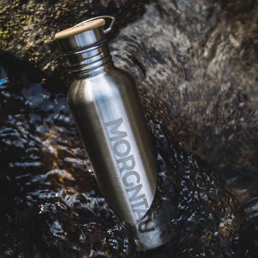 MORGNTAU Trinkflasche – Edelstahl mit Bambusdeckel